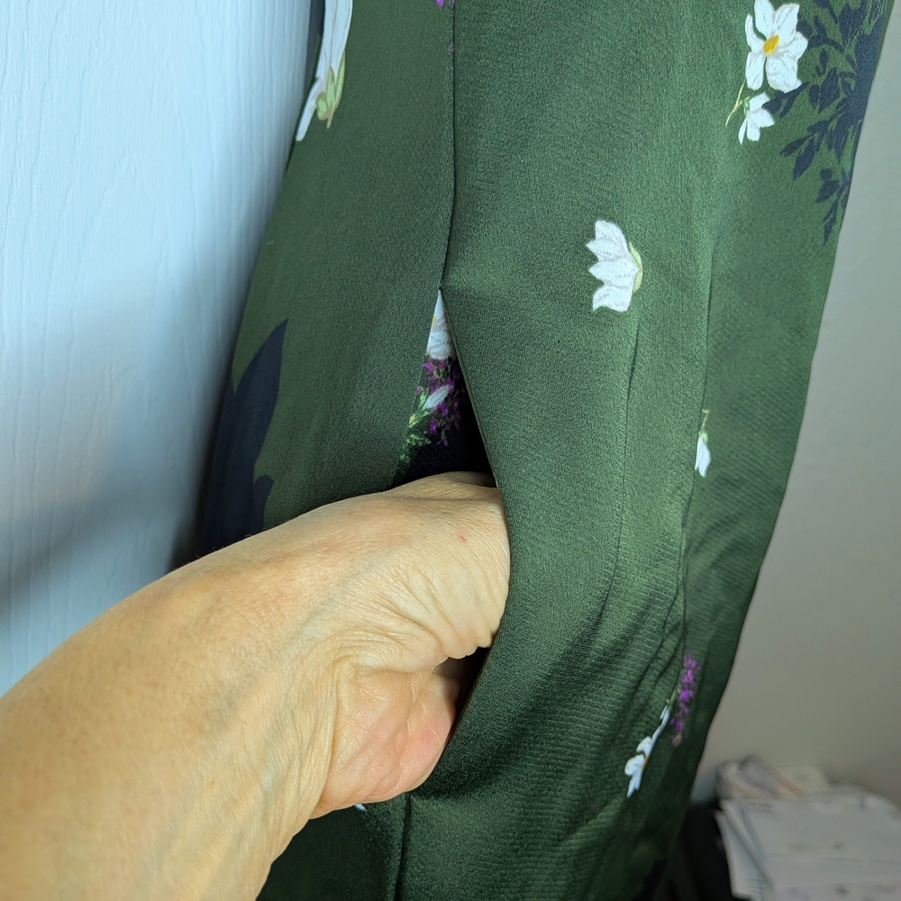 Banana Republic Petite Floral Dress In Forest Green - Picture 4 of 7